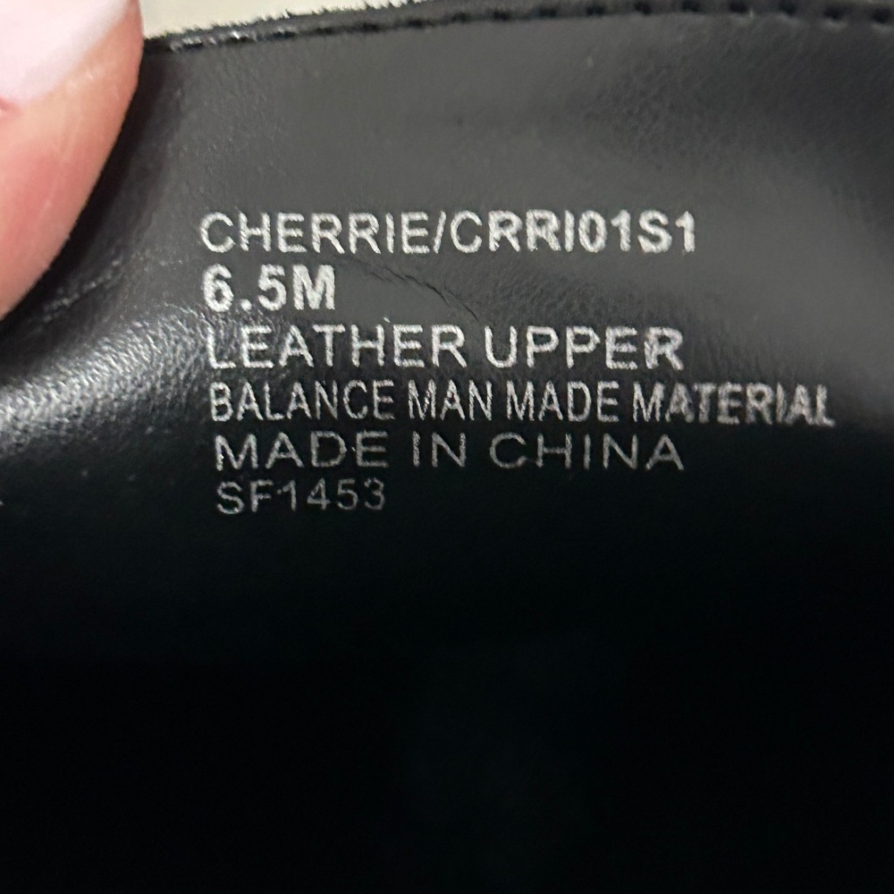 LIKE NEW! Women's Steve Madden Cherrie Black Suede Clog - 6.5 - Picture 11 of 11